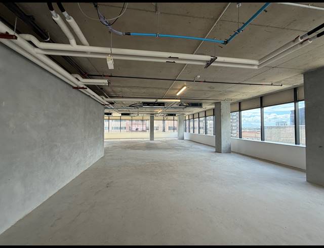 704M² OFFICE FOR SALE IN CAPE TOWN CITY CENTRE